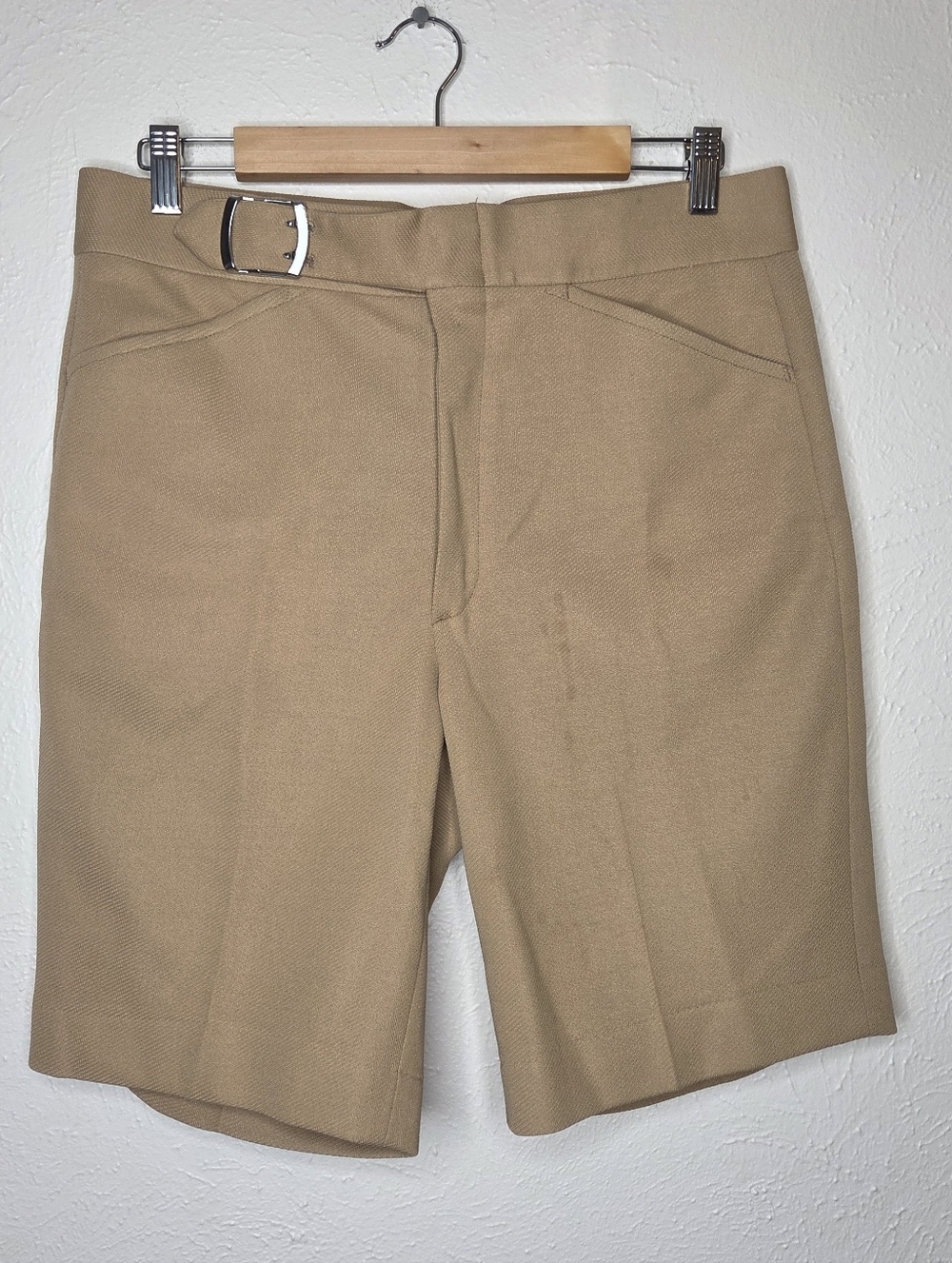 Vintage 70s Farah Bermuda Shorts High Rise Belted Tan Talon Zip USA